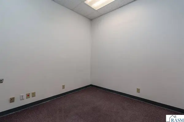 1650 Madison Avenue, Mankato, MN 56001