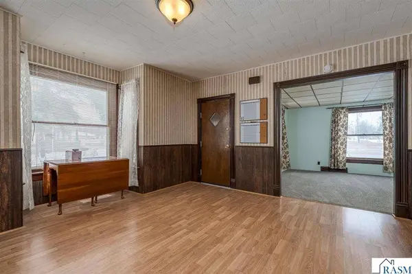 509 Walnut Avenue, Madison Lake, MN 56063