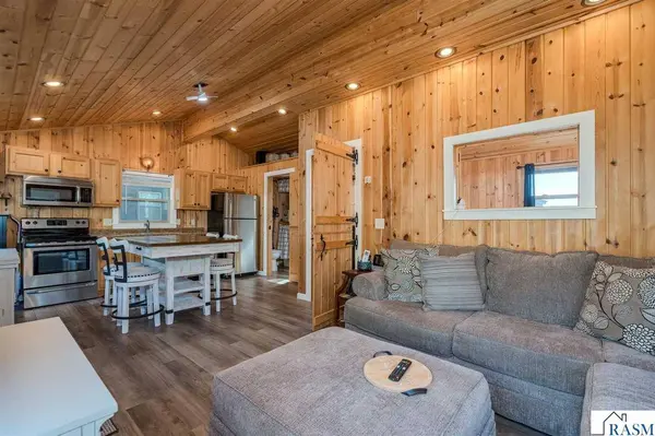26792 Sioux Trail, Madison Lake, MN 56063