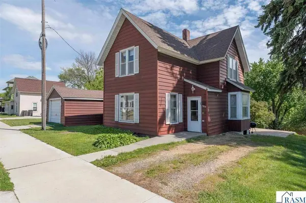 509 Walnut Avenue, Madison Lake, MN 56063