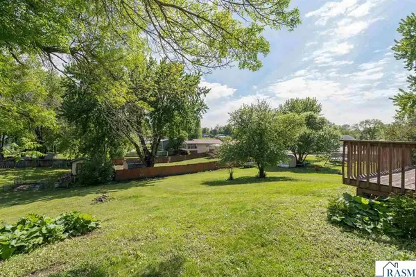 509 Walnut Avenue, Madison Lake, MN 56063