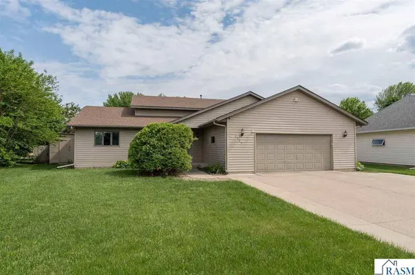 2409 Fair Street, Mankato, MN 56001