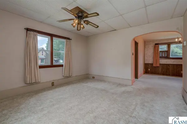 512 E Prince Street, Lake Crystal, MN 56055