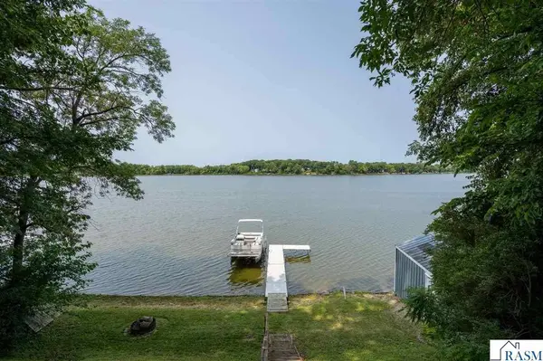 26770 Sioux Trail, Madison Lake, MN 56063