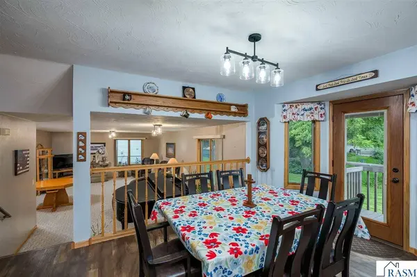 120 N Belmont Drive, Mankato, MN 56001