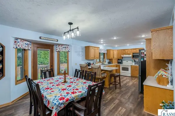 120 N Belmont Drive, Mankato, MN 56001