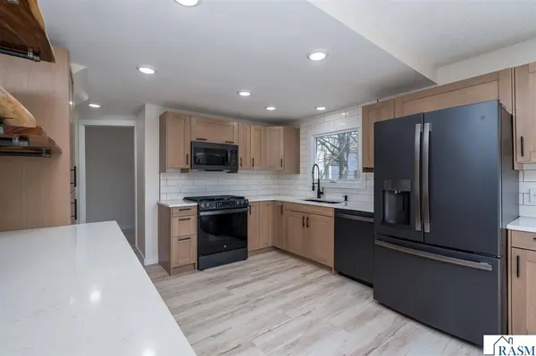 7 Dellview Lane, Mankato, MN 56001