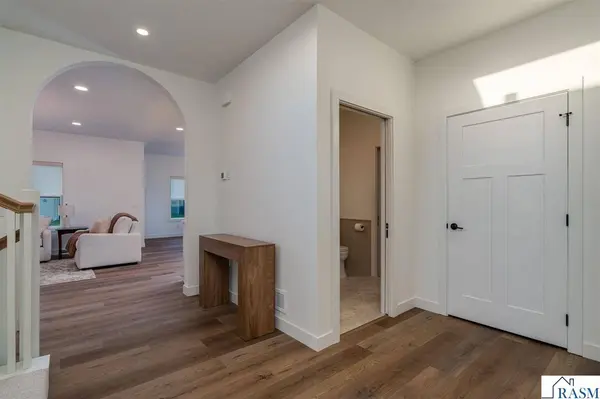 1921 Denali Drive, North Mankato, MN 56003