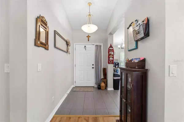 11845 AUTUMN CREEK DR, Riverview, FL 33569