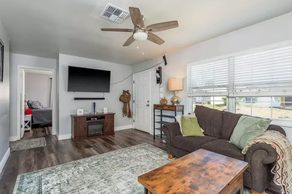 9829 CROFTON LN, Port Richey, FL 34668