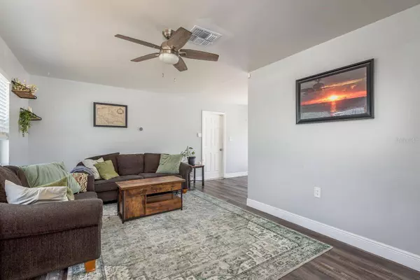 9829 CROFTON LN, Port Richey, FL 34668