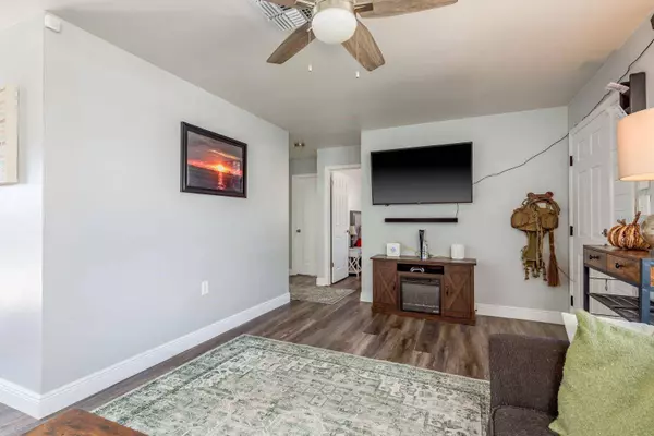 9829 CROFTON LN, Port Richey, FL 34668