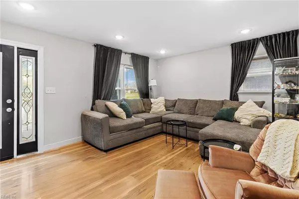 411 Beaumont ST, Hampton, VA 23669