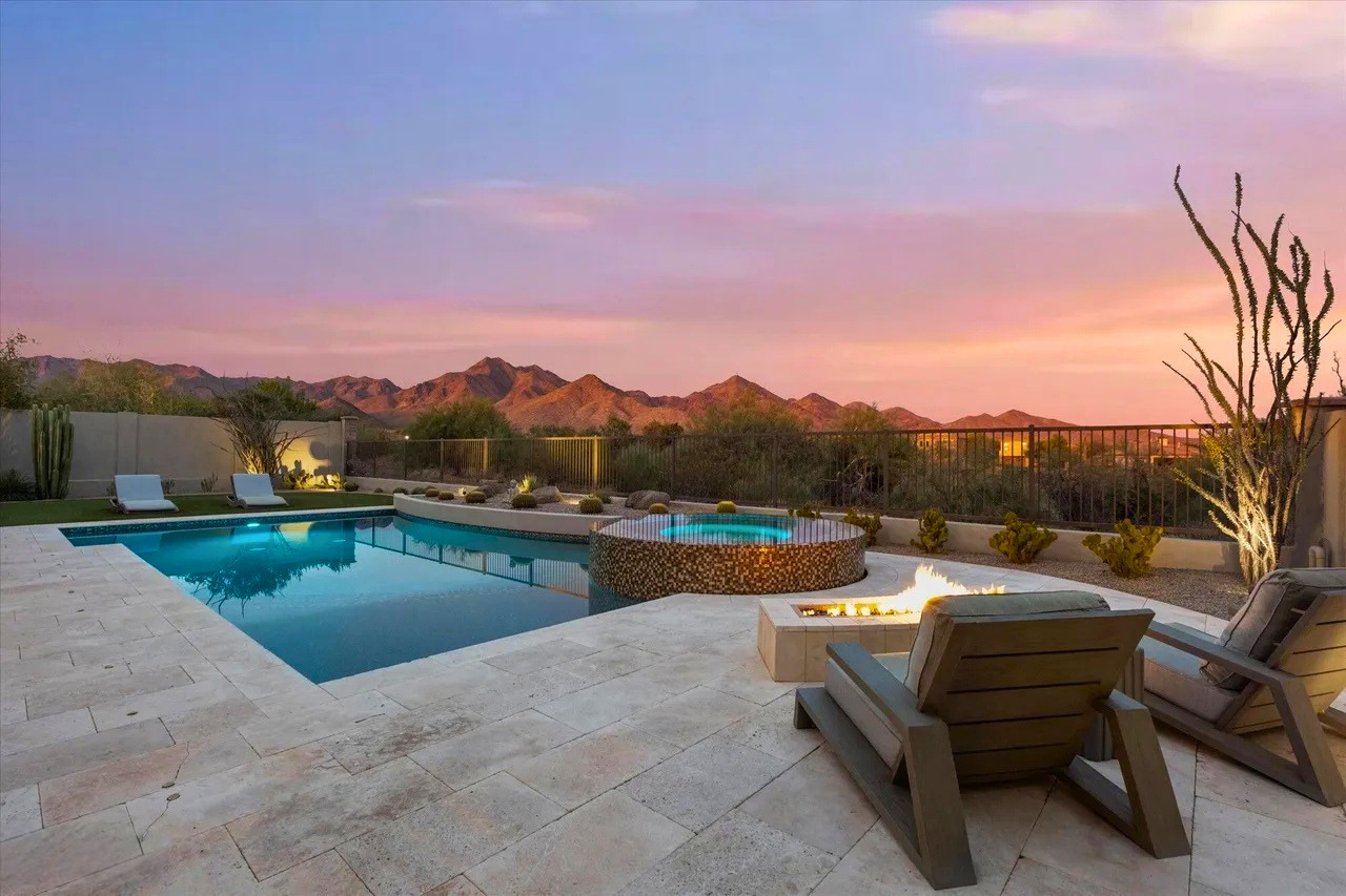 Private heated pool and backyard of the Scottsdale home, suited to a furnished mid-term rental