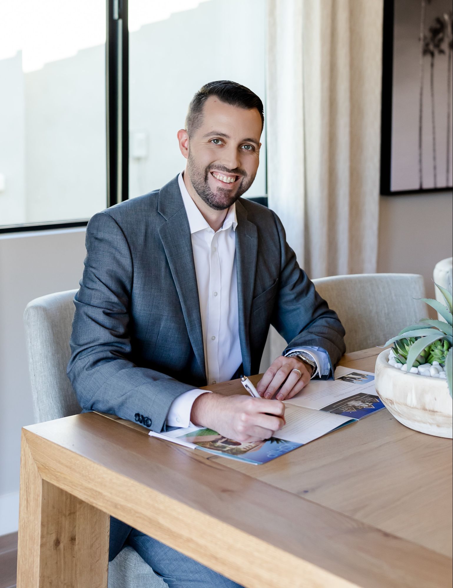 Eric Ravenscroft — Arizona real estate advisor and Southern California transplant
