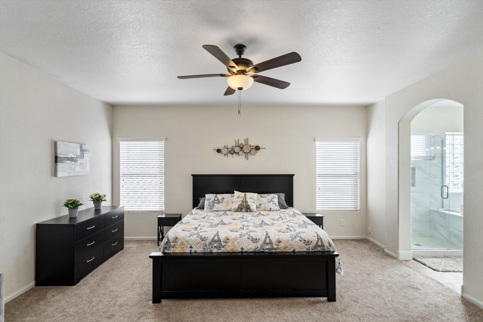 Primary bedroom short-term rental 1335 E Horseshoe Gilbert AZ