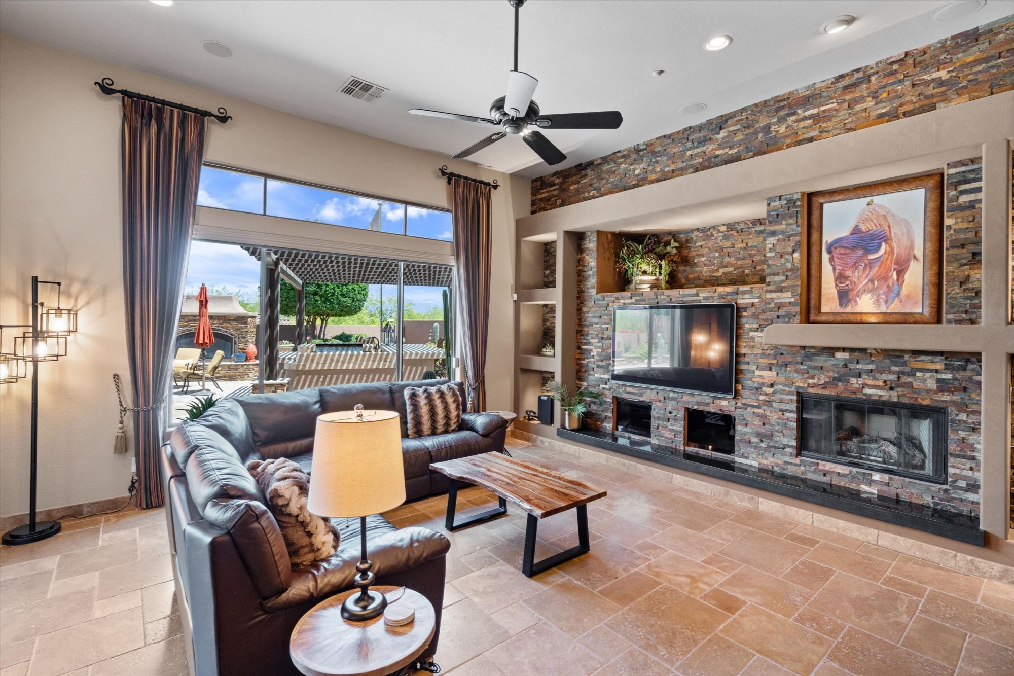 Interior living space — 42037 N Bradon Way, Anthem Country Club