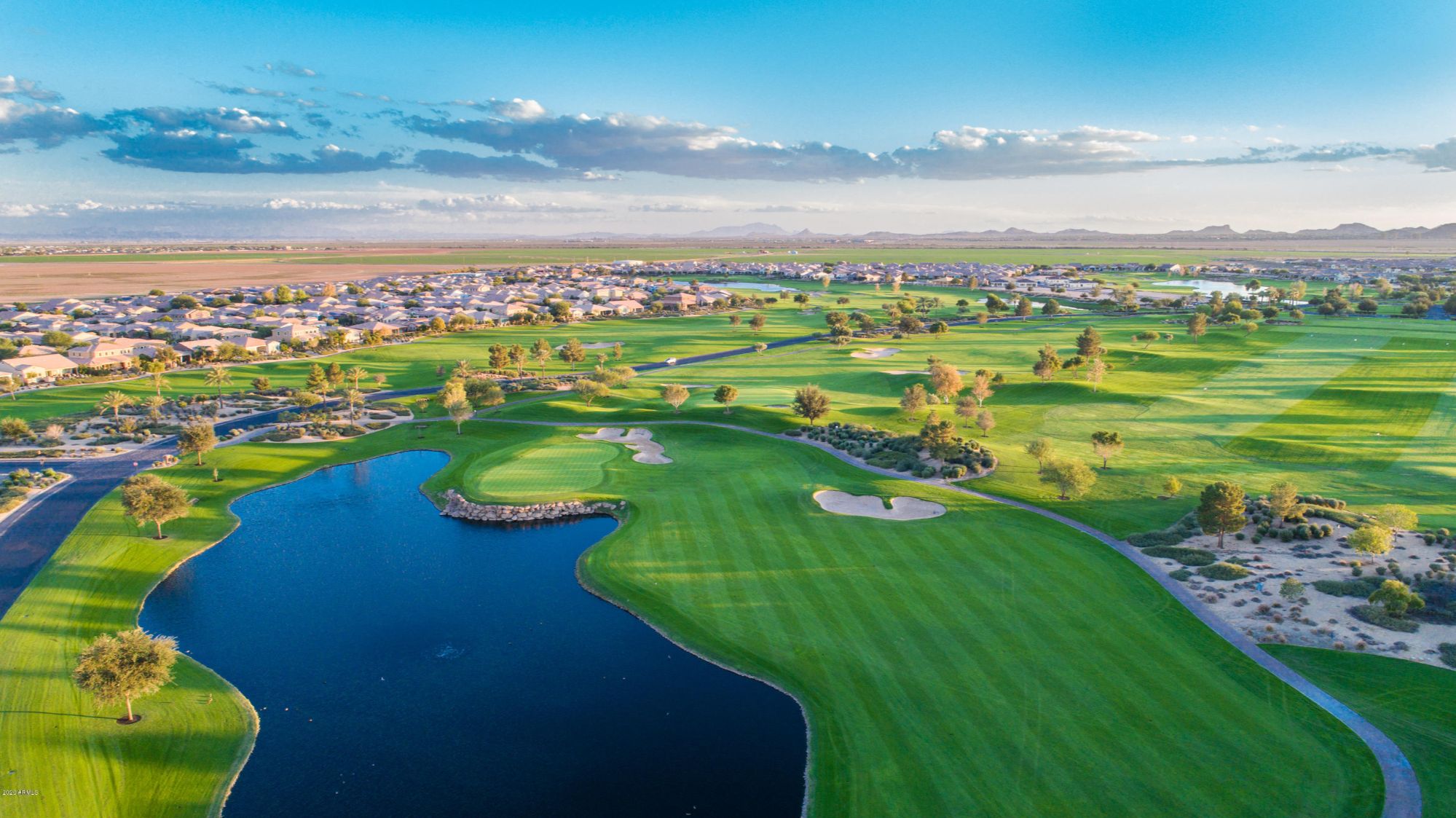 Golf course homes near Chandler and Gilbert Arizona