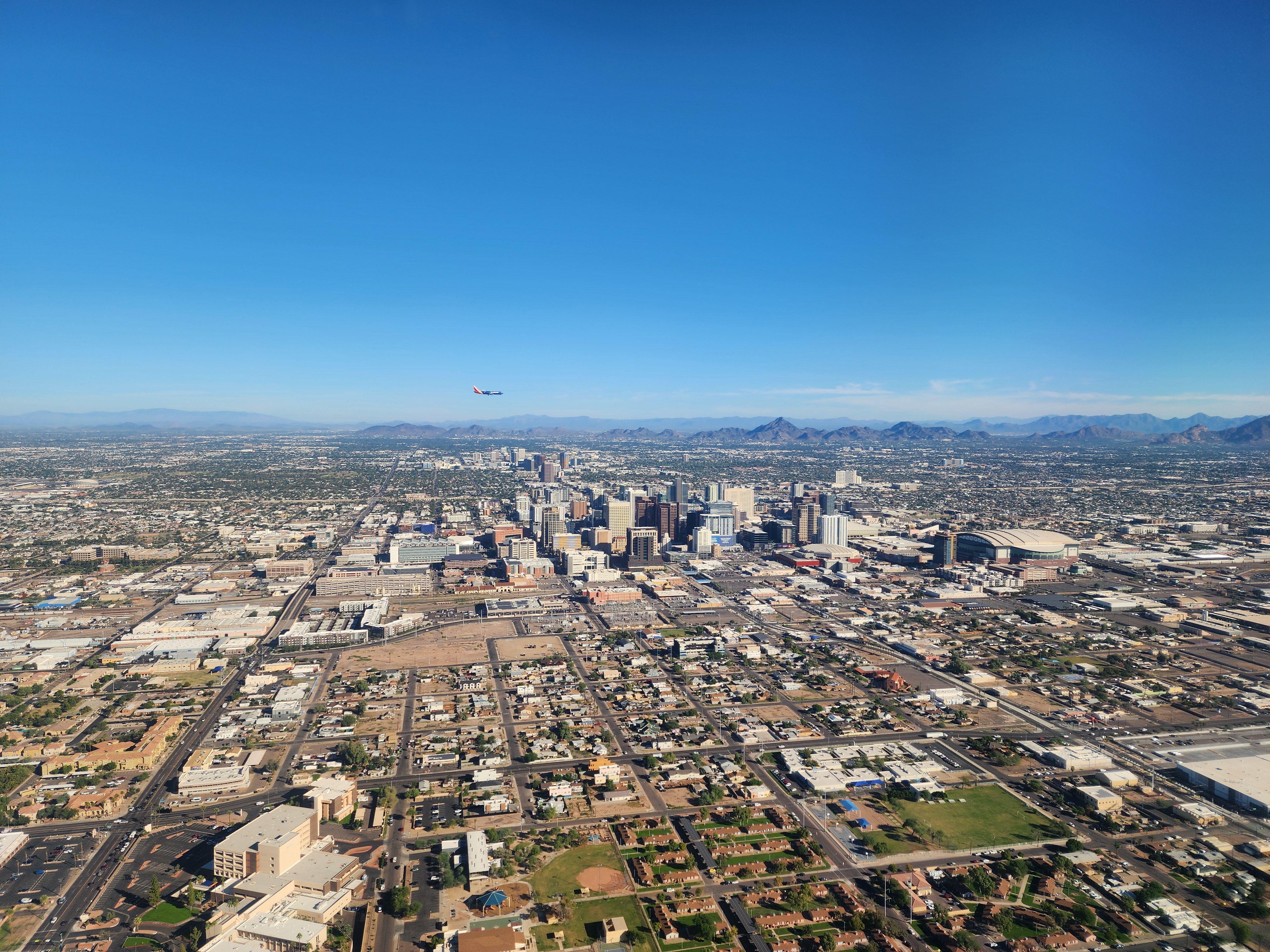 Phoenix Arizona skyline — Valley of the Sun relocation guide
