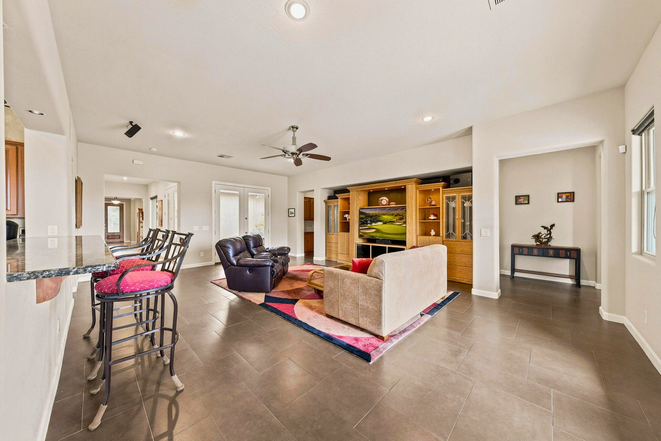 Living area before the renovation