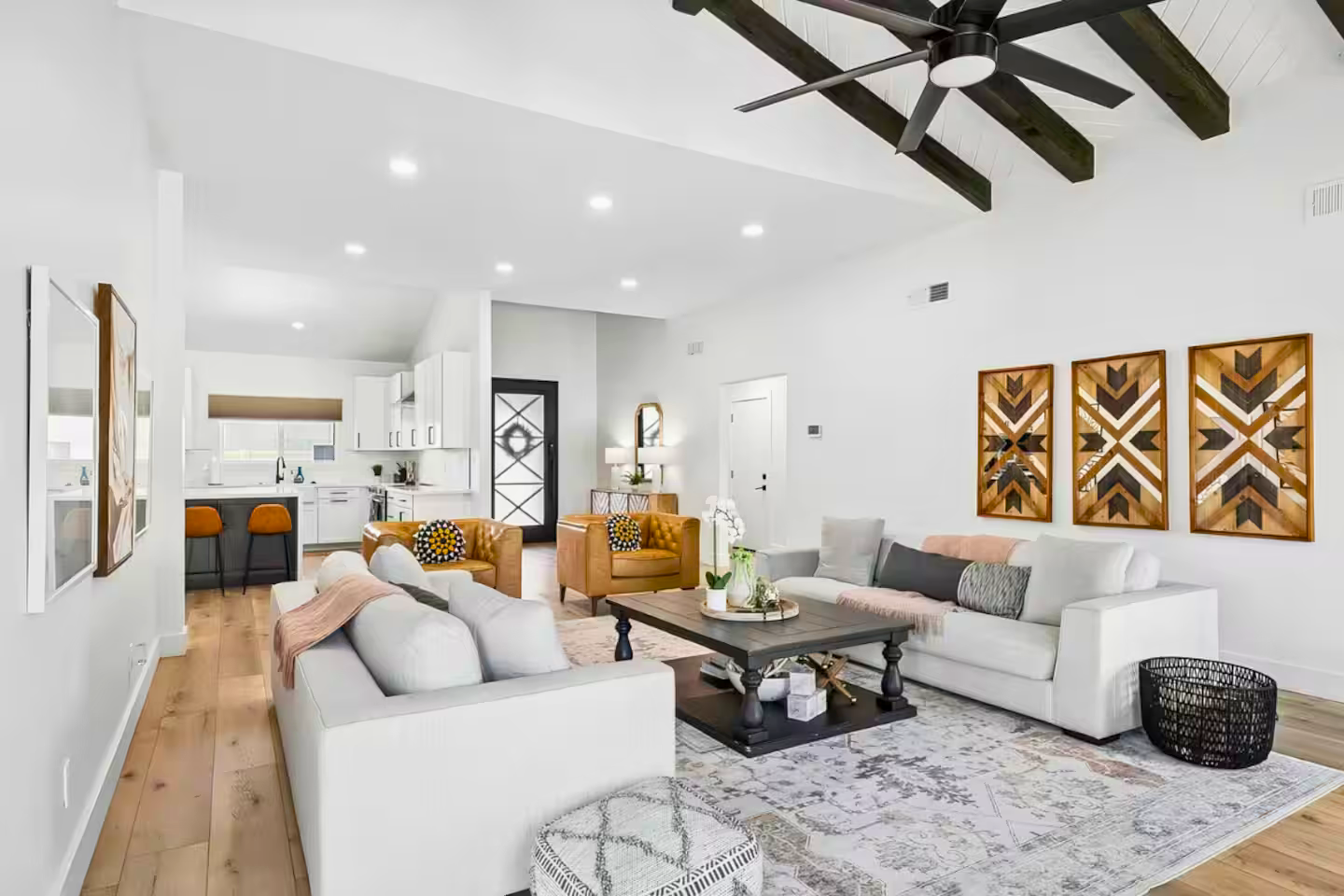Great room at 14241 N 54th St, Scottsdale