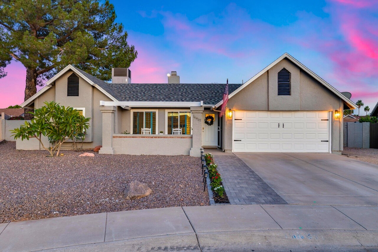 North Glendale Large Lot No HOA Multiple Offers $20K Under List