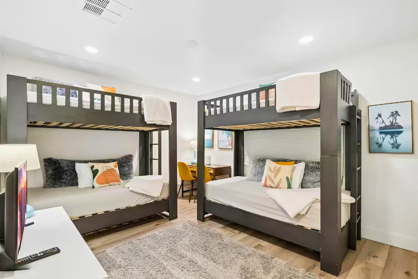 Room for kids at 14241 N 54th St, Scottsdale