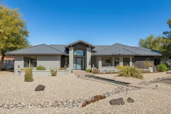 Rare Phoenix Basement Home on an Acre in Glendale’s Saddleback Foothills — STR-Friendly With High Revenue Potential