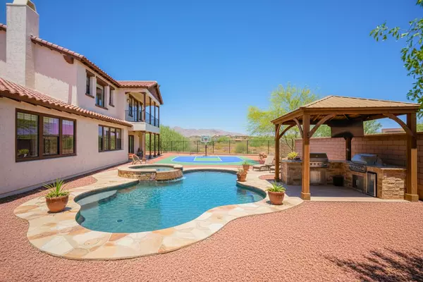 Verrado Luxury Cachet Home With Mountain & City-Light Views | Buckeye AZ Real Estate