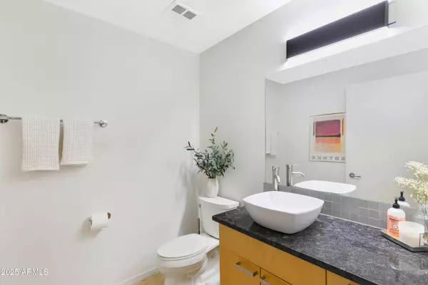 7131 E RANCHO VISTA Drive #1008, Scottsdale, AZ 85251