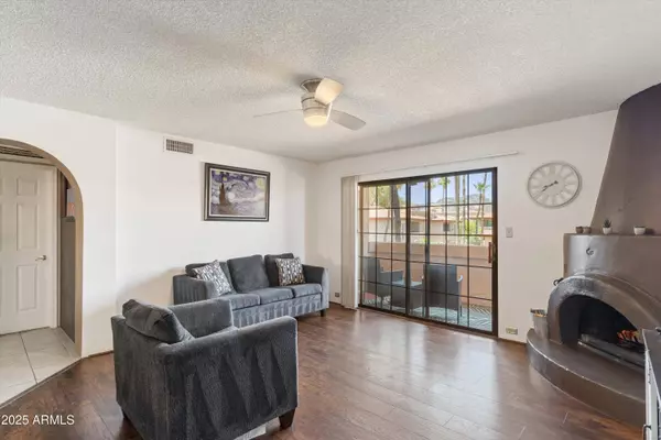 10410 N CAVE CREEK Road #2229, Phoenix, AZ 85020