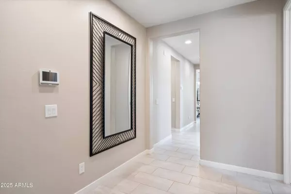 614 E Piedmont Road, Phoenix, AZ 85042