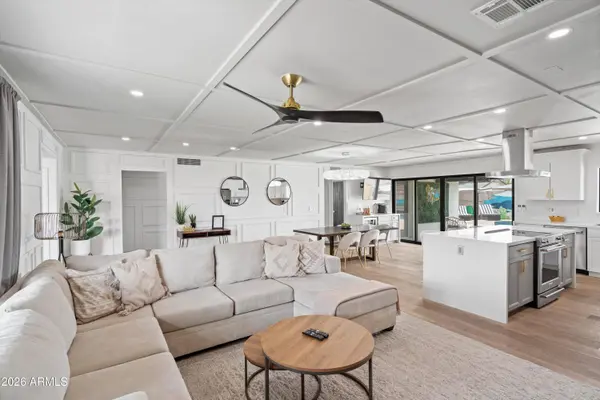 8214 E Northland Drive, Scottsdale, AZ 85251