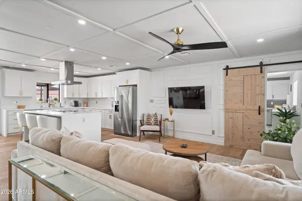 8214 E Northland Drive, Scottsdale, AZ 85251