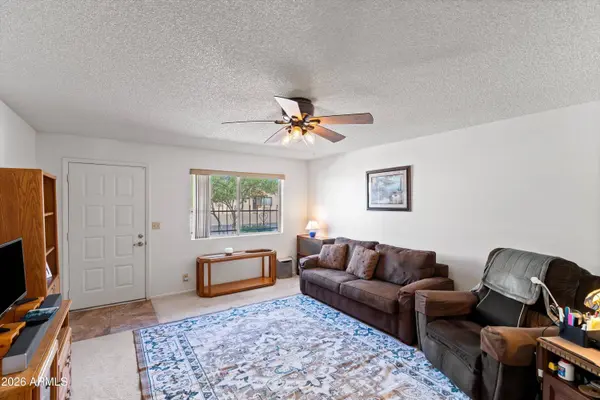 4501 E Carol Avenue, Mesa, AZ 85206