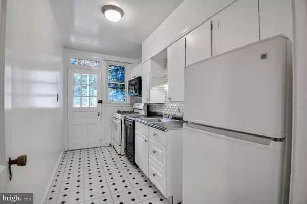 4515 AVONDALE ST ##2, Bethesda, MD 20814