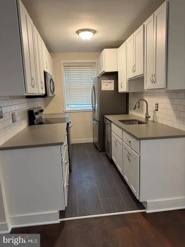 514 RIDGE RD SE #111, Washington, DC 20019