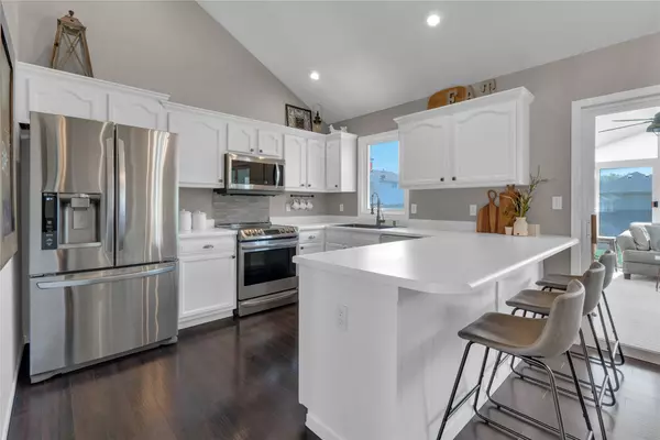 320 Terrace Drive, Waukee, IA 50263