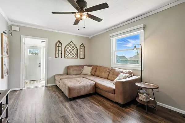 510 Maple Avenue, Woodward, IA 50276