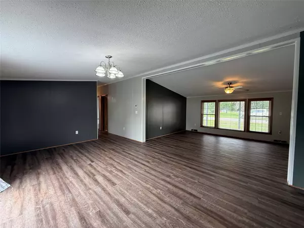 608 Water Street, Alden, IA 50006