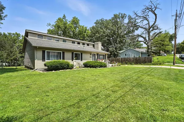 314 E Gray Street, Des Moines, IA 50315