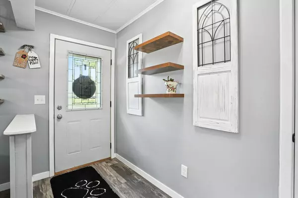 630 S Oak Park Avenue, Colfax, IA 50054