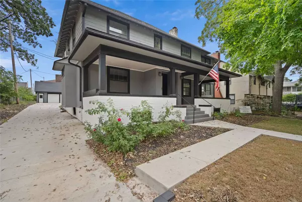 529 43rd Street, Des Moines, IA 50312