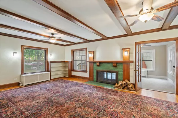 529 43rd Street, Des Moines, IA 50312