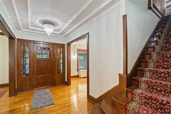 529 43rd Street, Des Moines, IA 50312