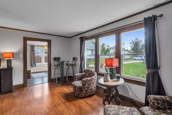 620 S 5th Avenue W, Newton, IA 50208