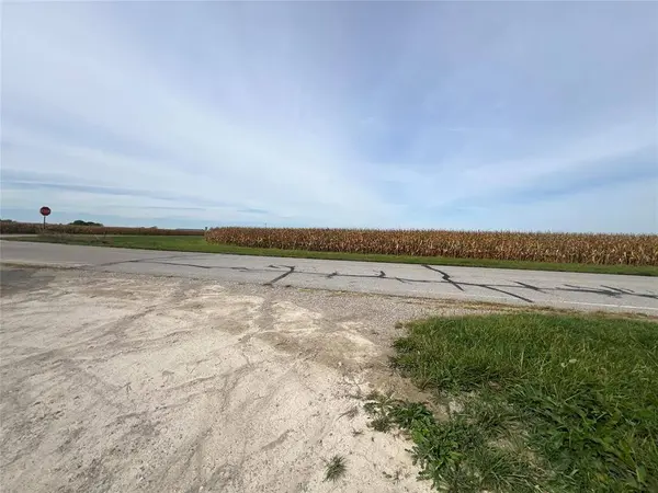 0 Angle Road, Ottumwa, IA 52501