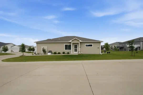 1458 Primrose Drive SE, Altoona, IA 50009