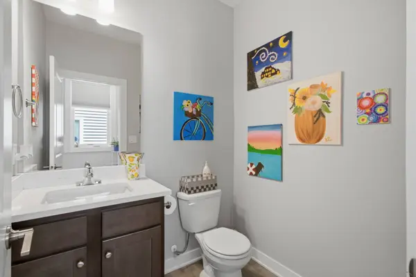 15307 Goldenrod Drive, Urbandale, IA 50323