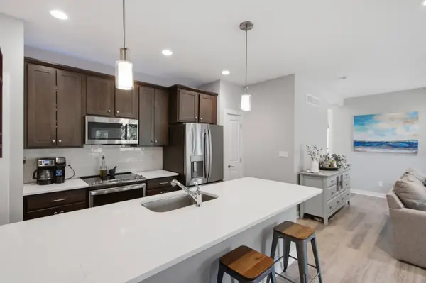 15307 Goldenrod Drive, Urbandale, IA 50323